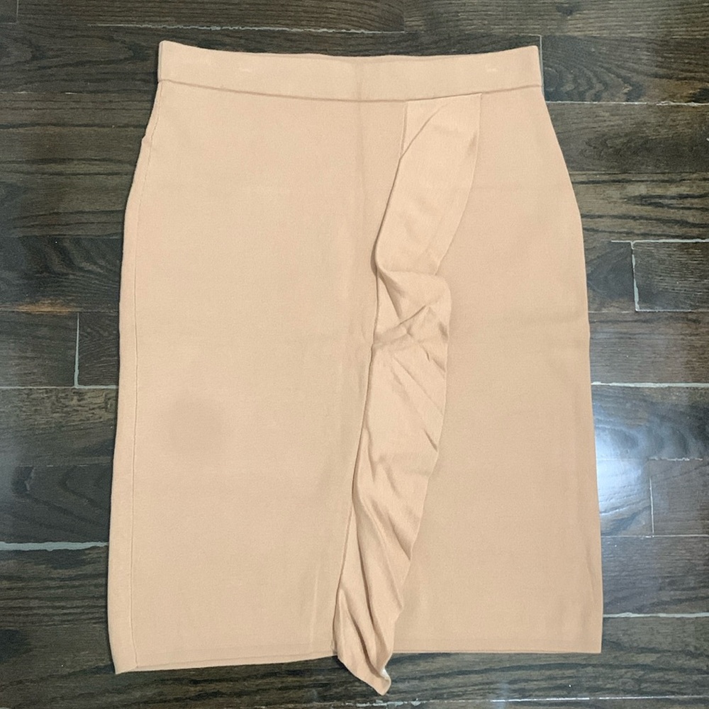 NWT Ann Taylor Camel Tan Ruffle Knit Sweater Straight Pull Up Skirt